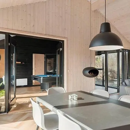 Feriehus Bl1513-blokhus-gyldenrisvej-18 *